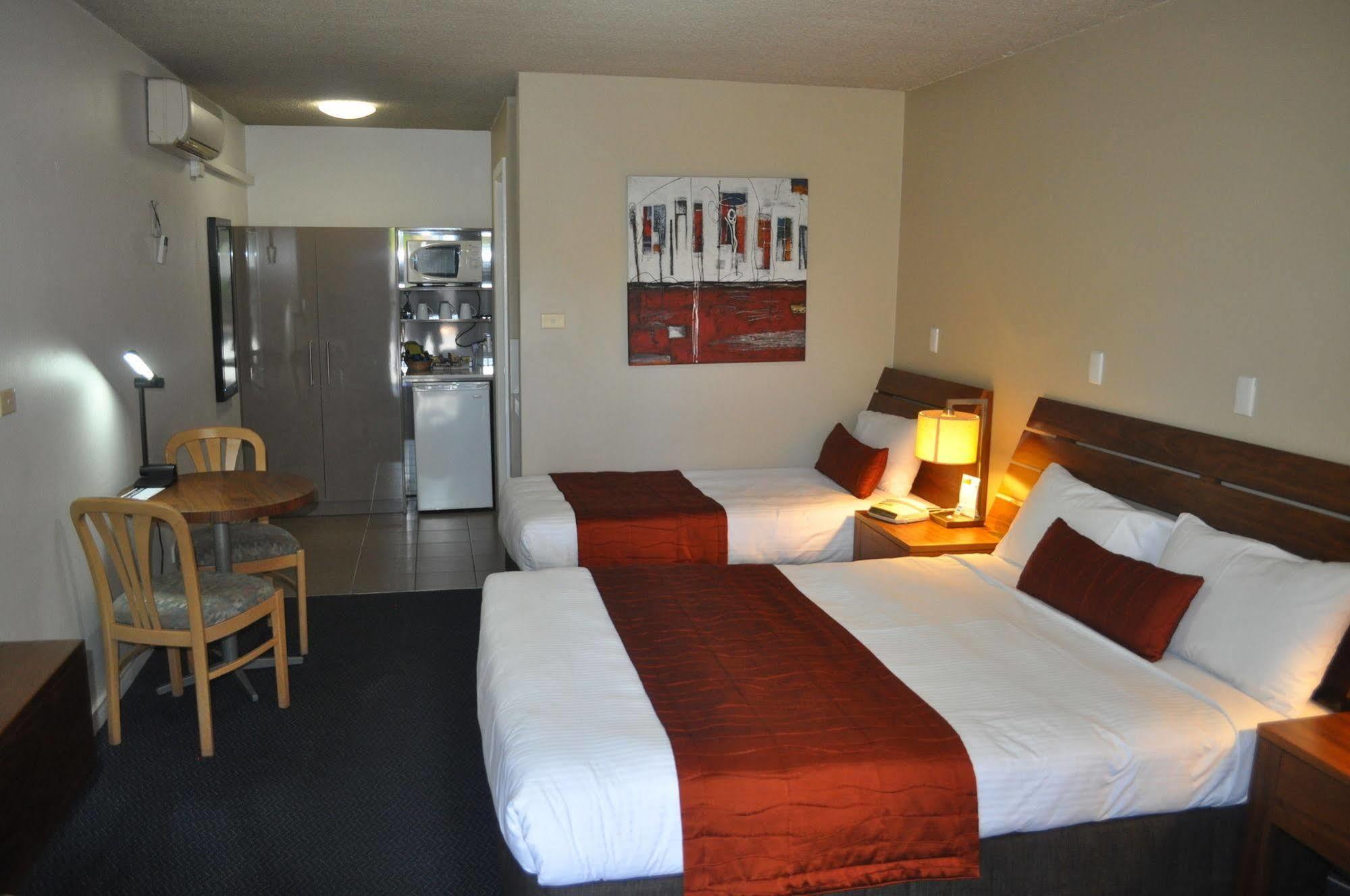In Town Motor Inn Taree Exterior foto